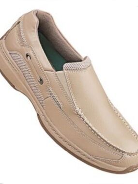 NIB Dr. Scholl's Tan Slip-On Moccasins